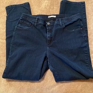 Lee Jeans